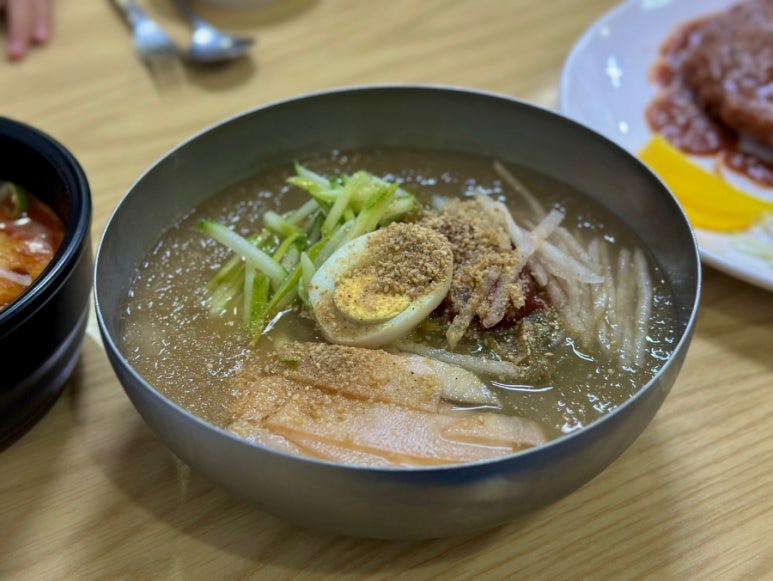 맘스돈까스 이미지