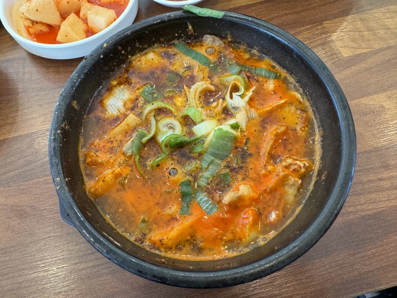 전주순대국밥 이미지