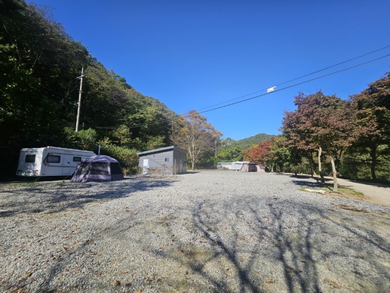 벌곡 산속 캠핑장 이미지