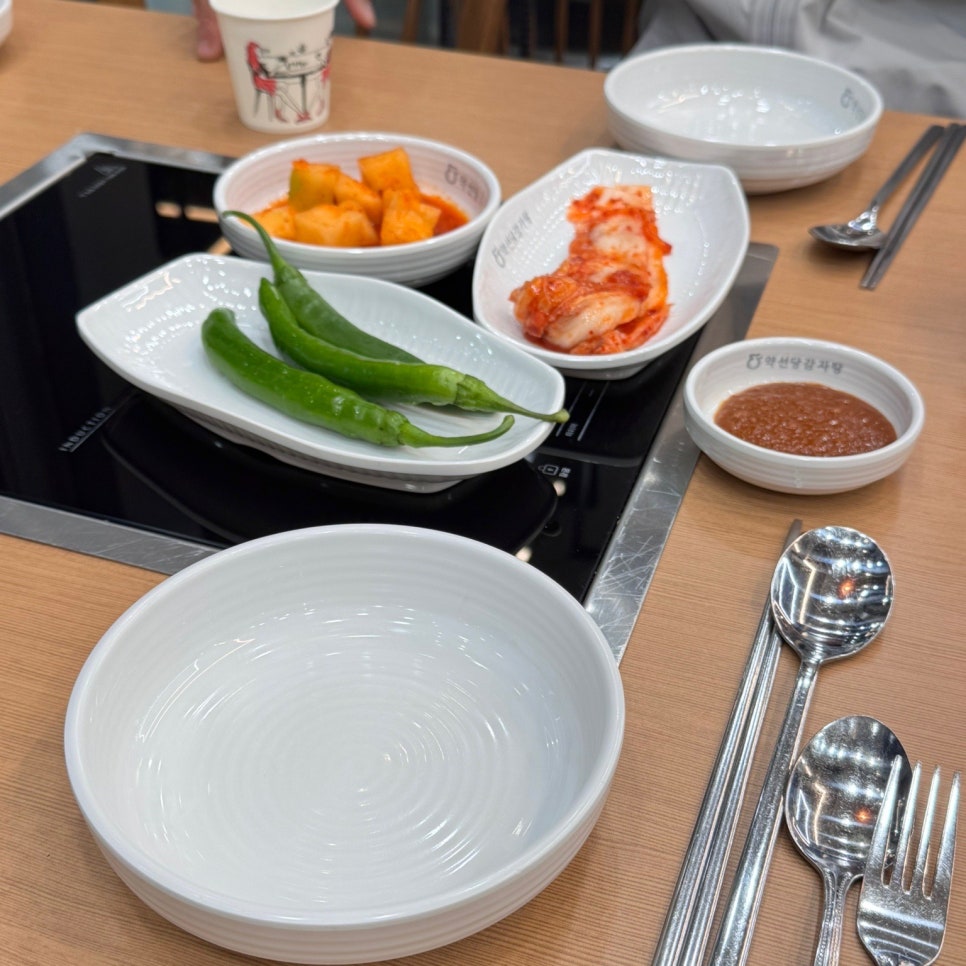약선당감자탕 검단신도시점 이미지