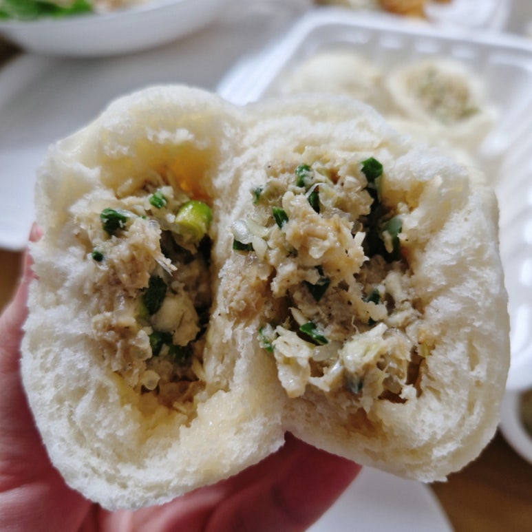 반할세천손만두 이미지