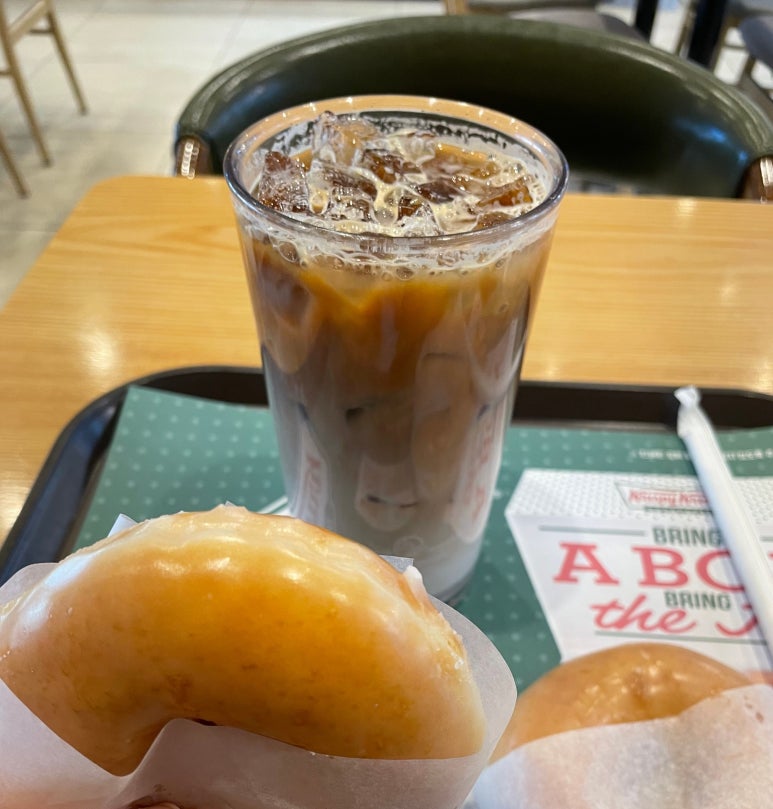 크리스피크림 도넛 왕십리역사점 이미지