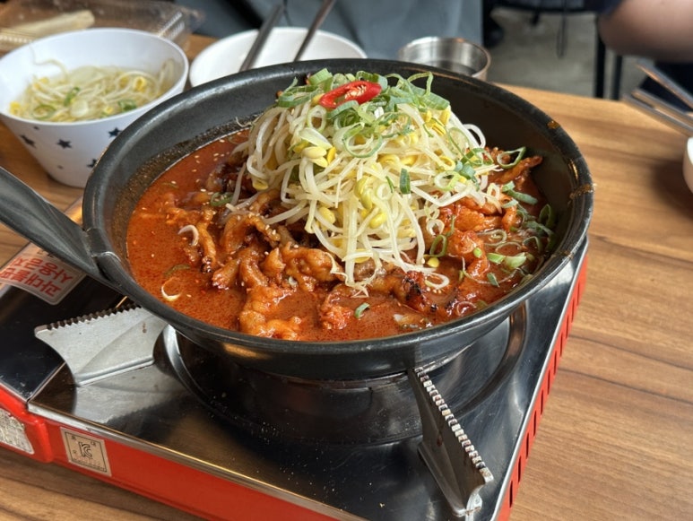 두리닭발 이미지