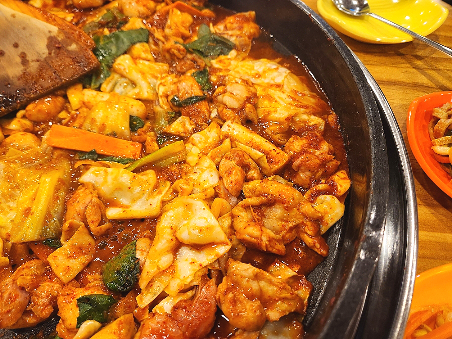 9.9춘천닭갈비 이미지