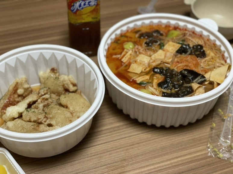 등초 마라탕 이미지