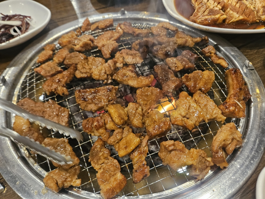 돈66숯불갈비 이미지