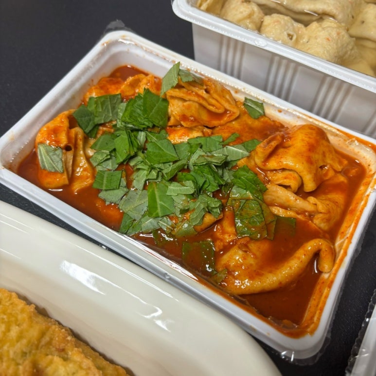신촌깻잎떡볶이 창원소답점 이미지