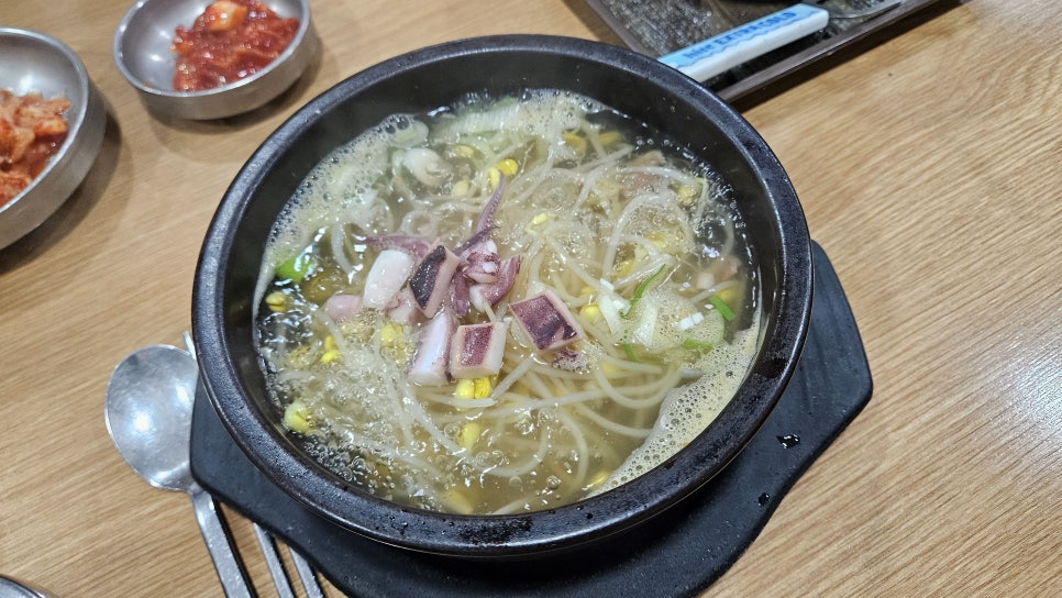 콩나물국밥 이미지