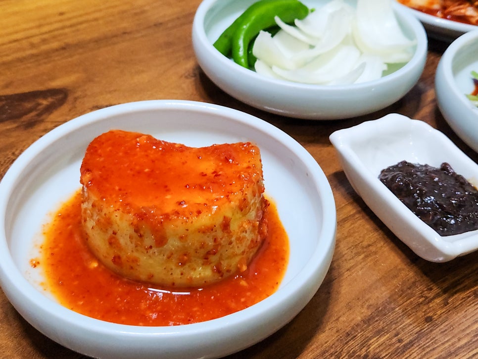 동도통영굴밥 이미지