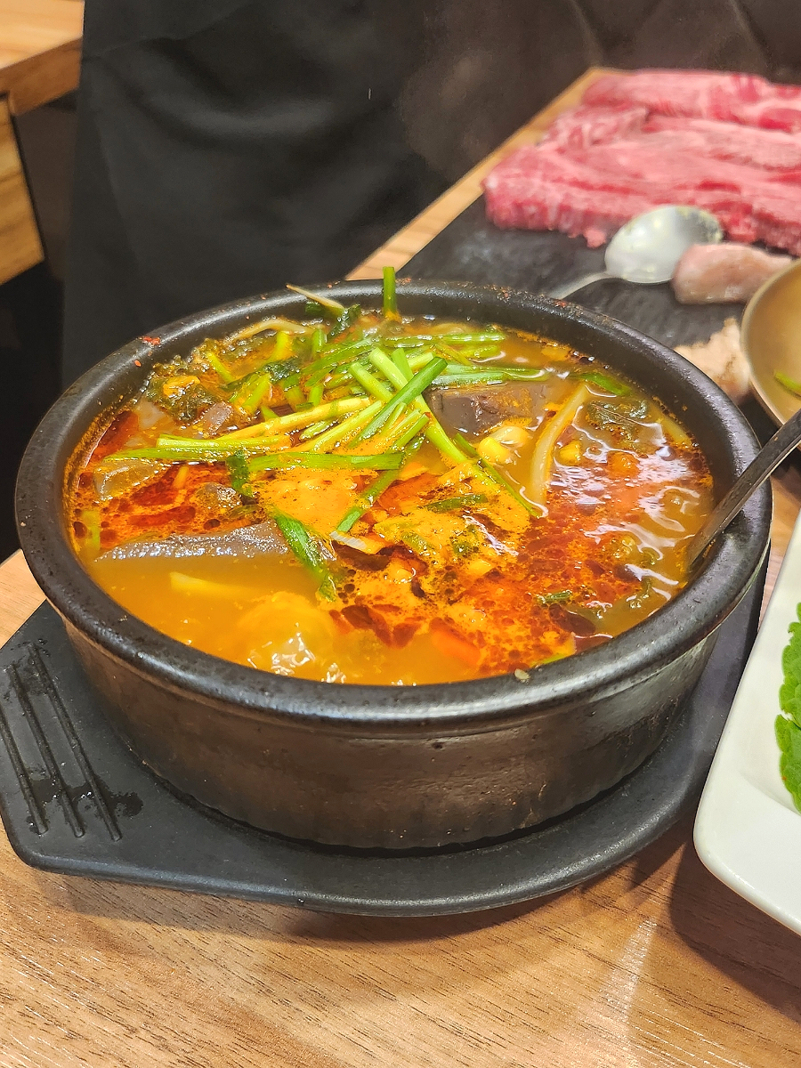 우노해장국 이미지