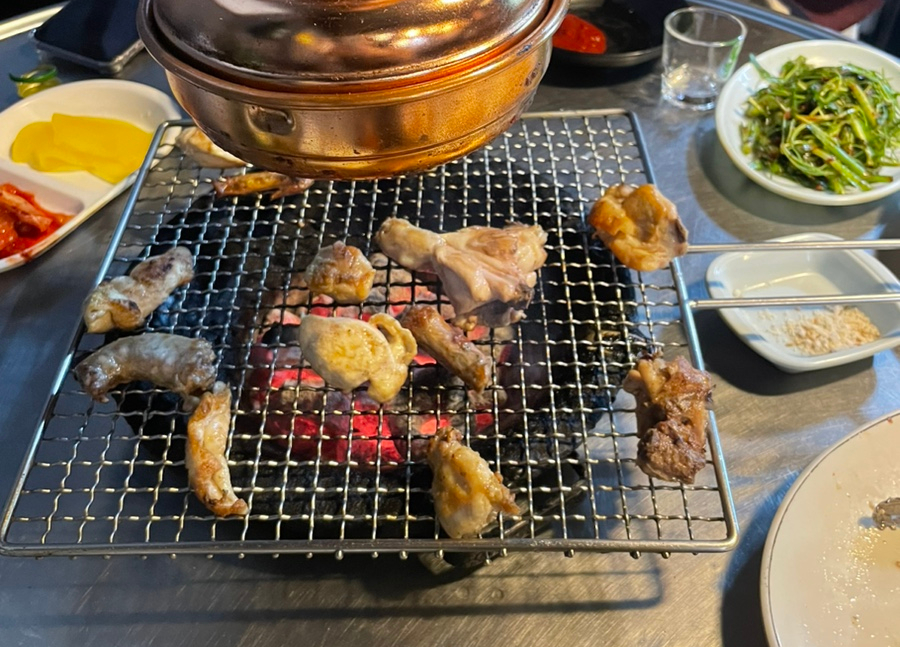 꼬끼오숯불구이 이미지