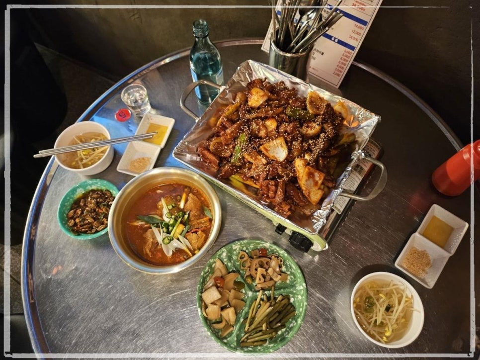 연탄집 이미지