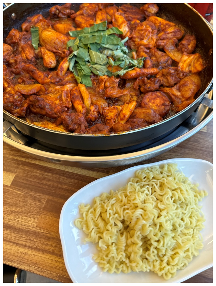 덕분에닭갈비 이미지