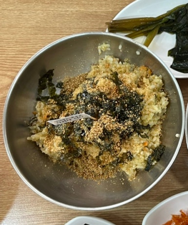 울릉도아리랑따개비칼국수 이미지