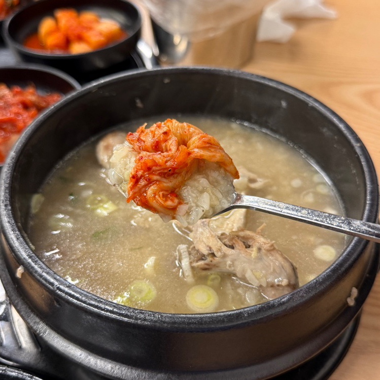 풍년한방삼계탕옻오리 이미지