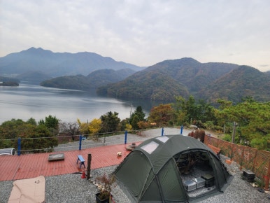 충주호더쉼캠핑장 이미지