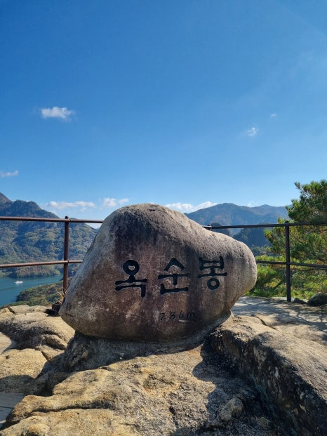 강변식당 이미지