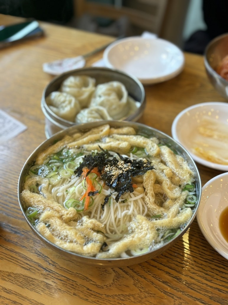 망향비빔국수 이미지