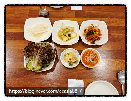 명족발 진칼국수 이미지