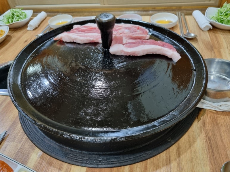 순진한삼겹살 이미지
