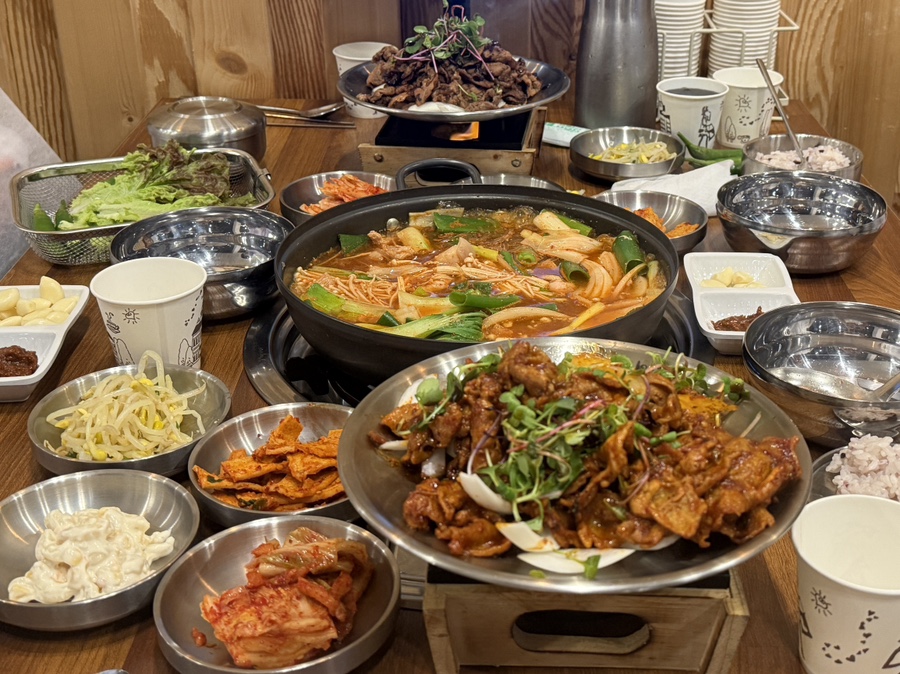팔공큰돼지찌개오천문덕점 이미지