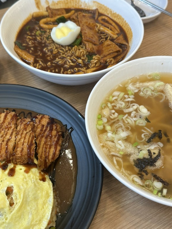 싸다김밥청담역점 이미지