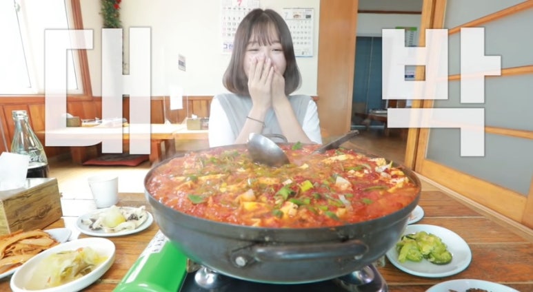 김치찌개 이미지