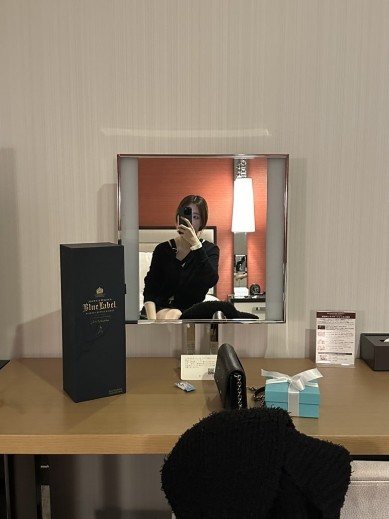 위스키앤티파니 이미지
