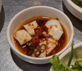 김해본가숯불뒷고기 이미지