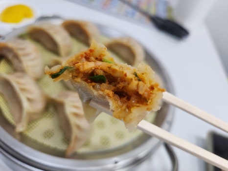 웰빙 녹차연잎 왕만두 이미지