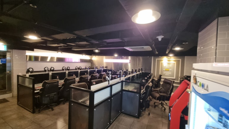 더블유PC방 이미지