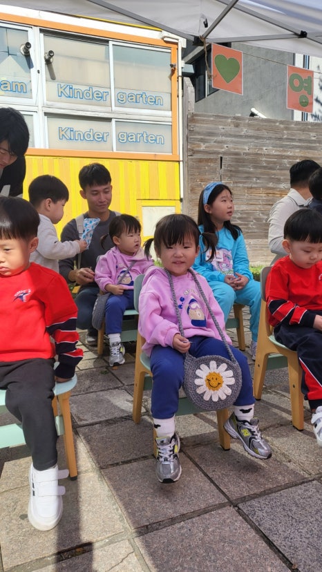 킨더이스쿨어린이집 이미지