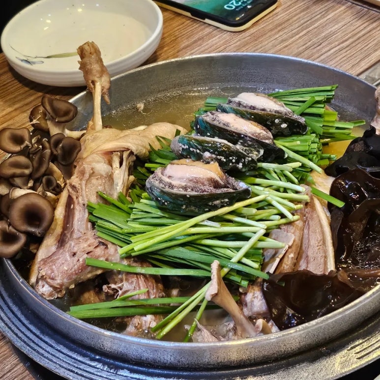 노형토종닭 이미지