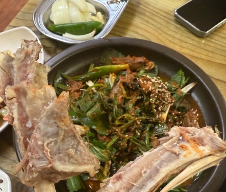 모래내흑염소 이미지