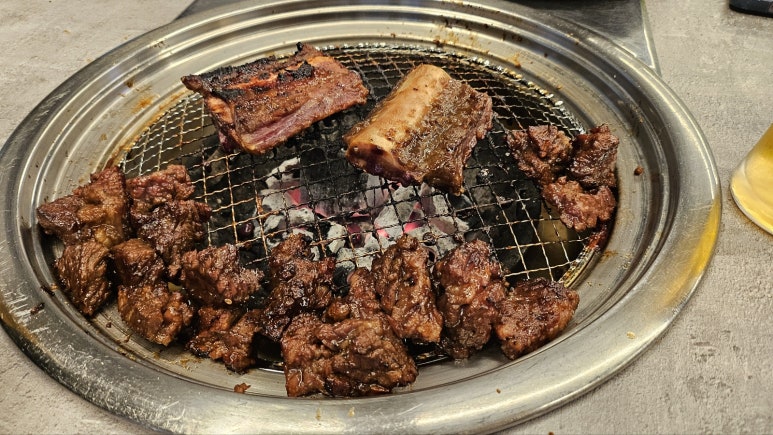 삼각산양념갈비 이미지