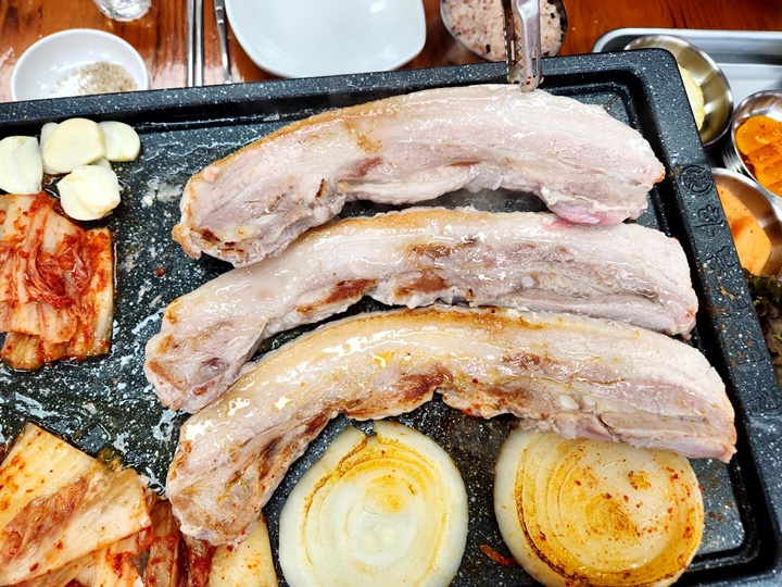 통통김치찌개 이미지