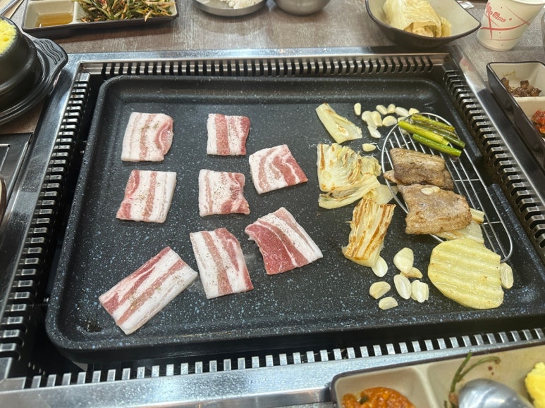 77삼겹 이미지
