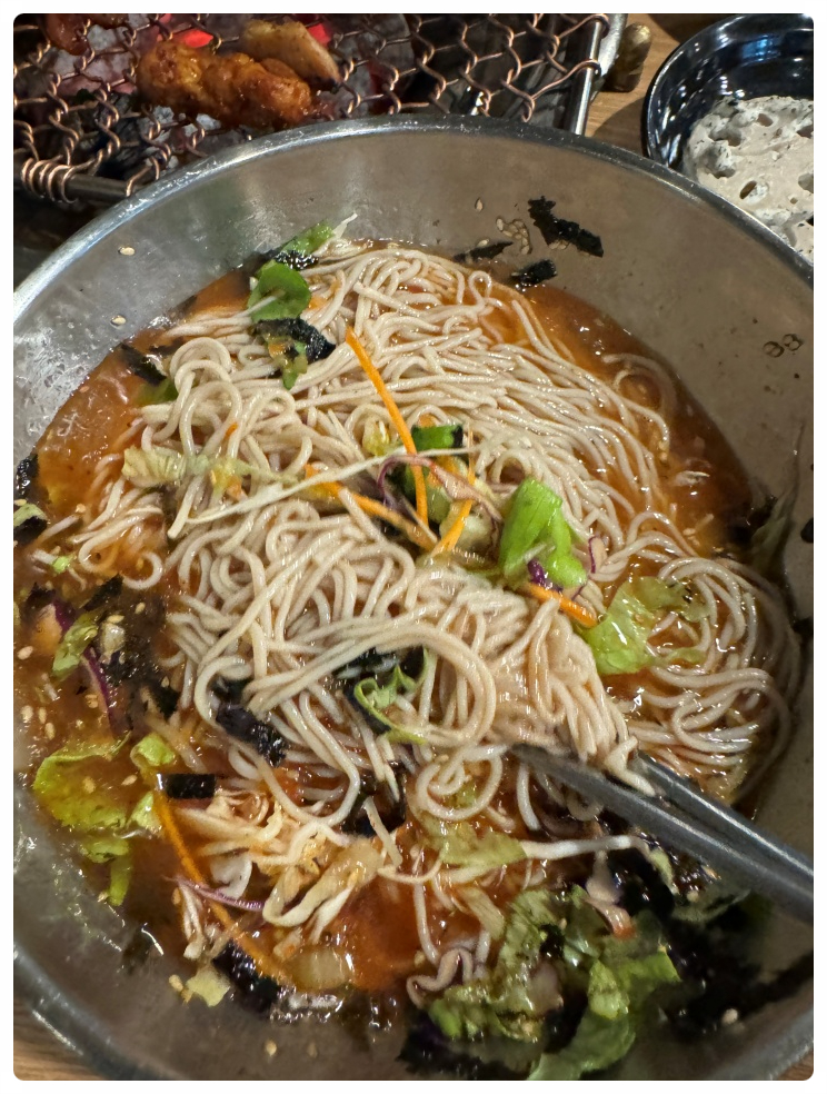 항아리숯불닭갈비파주점 이미지