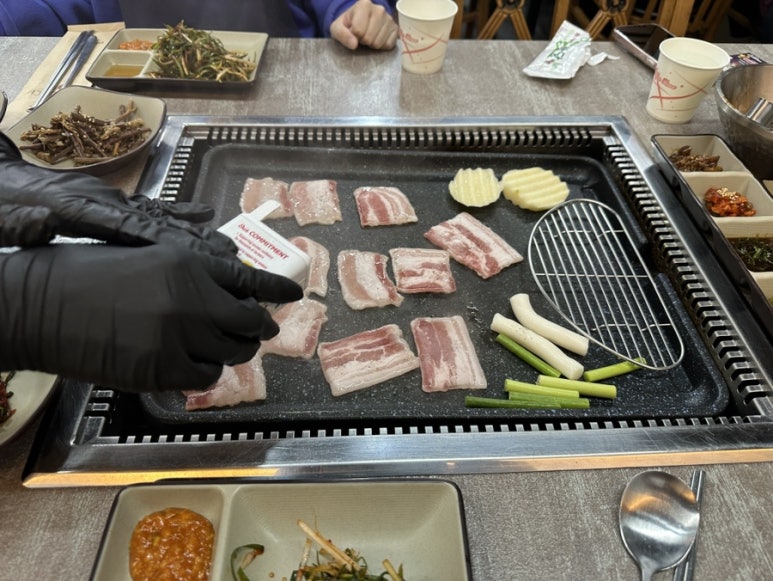 77삼겹 이미지