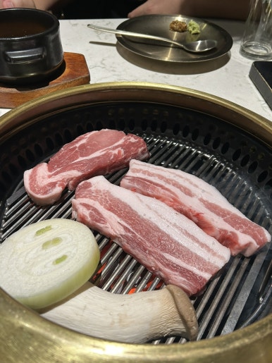 샐리즈로우 이미지