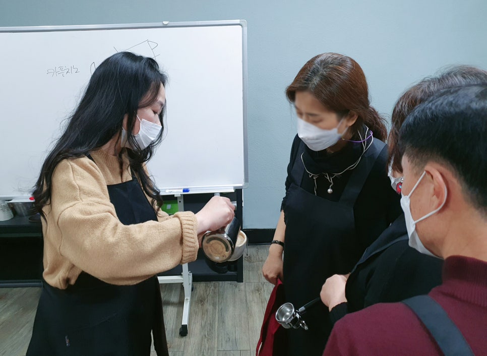 평생직업개발원커피학원 이미지