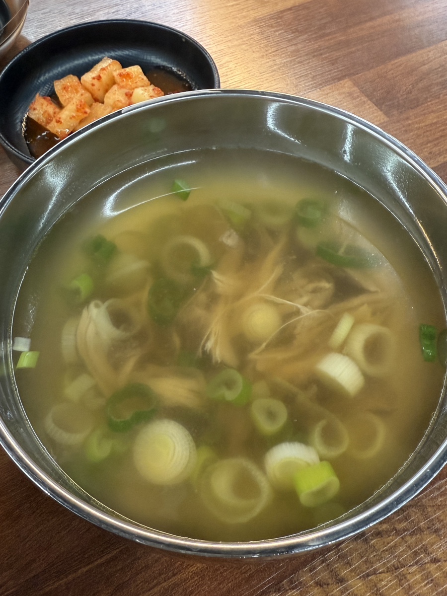 토종닭곰탕 이미지