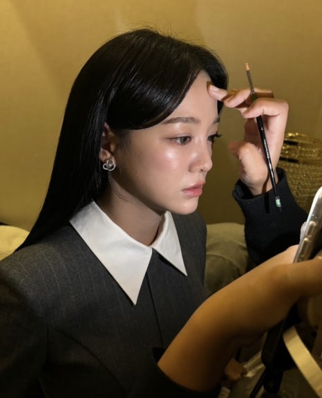 블루블랙 이미지