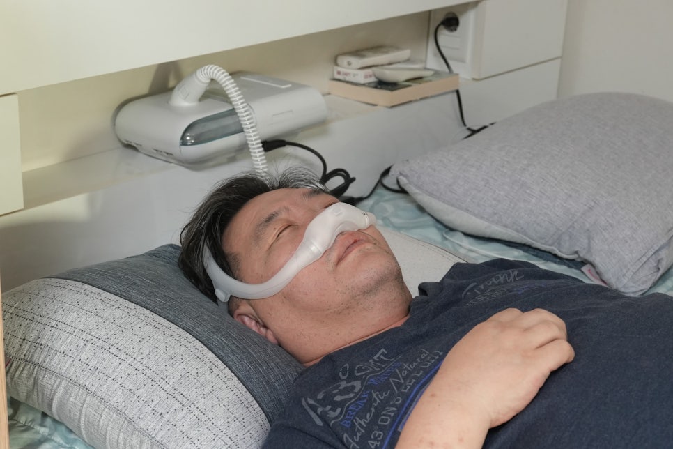 필립스 양압기 드림스테이션과 함께 수면무호흡 관리 이미지 3