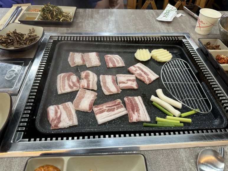 77삼겹 이미지