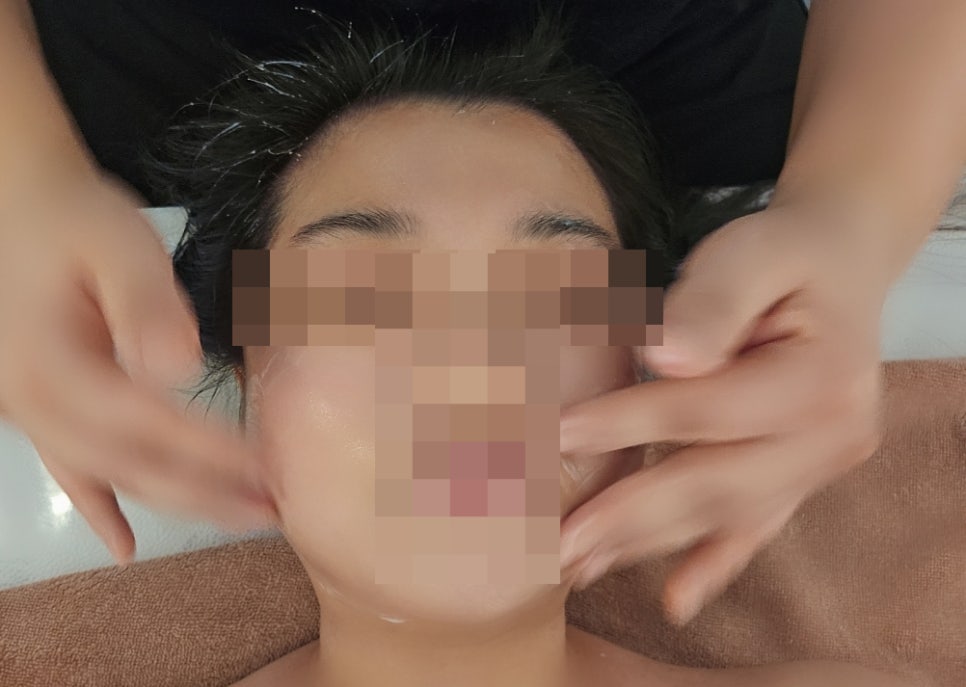 더빛나스킨케어 이미지