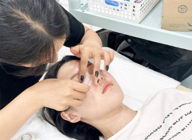 꼼꼼속눈썹 이미지