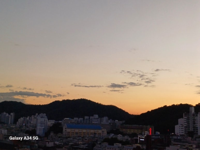 샛별세탁소 이미지