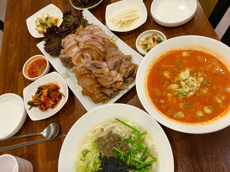 명족발 진칼국수 이미지