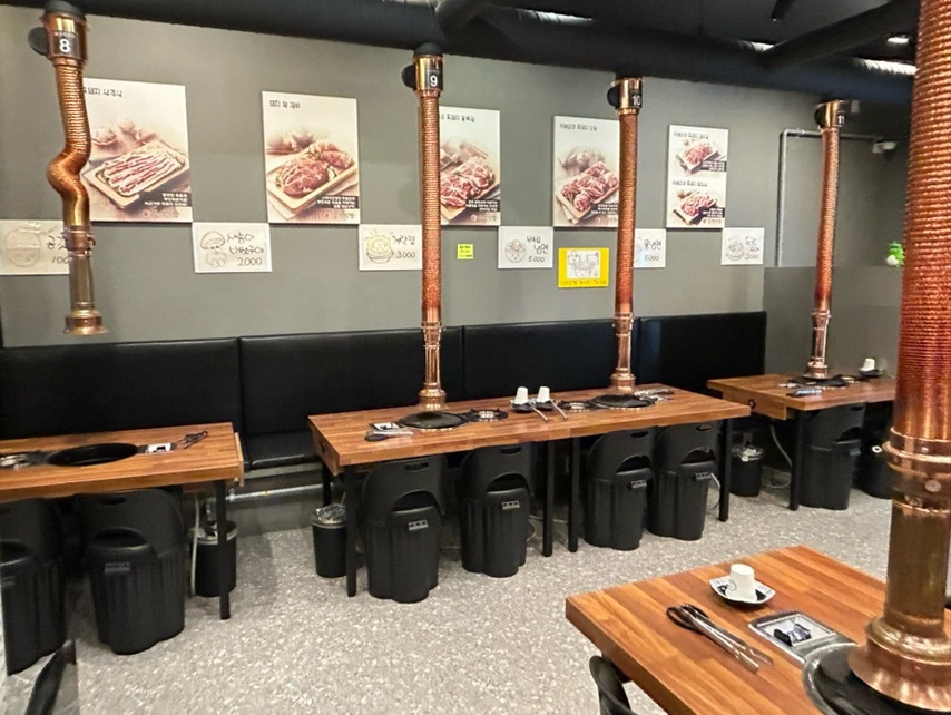 흑돼지삼백식당탄현점 이미지
